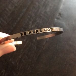 MantraBand Silver Be Here Now